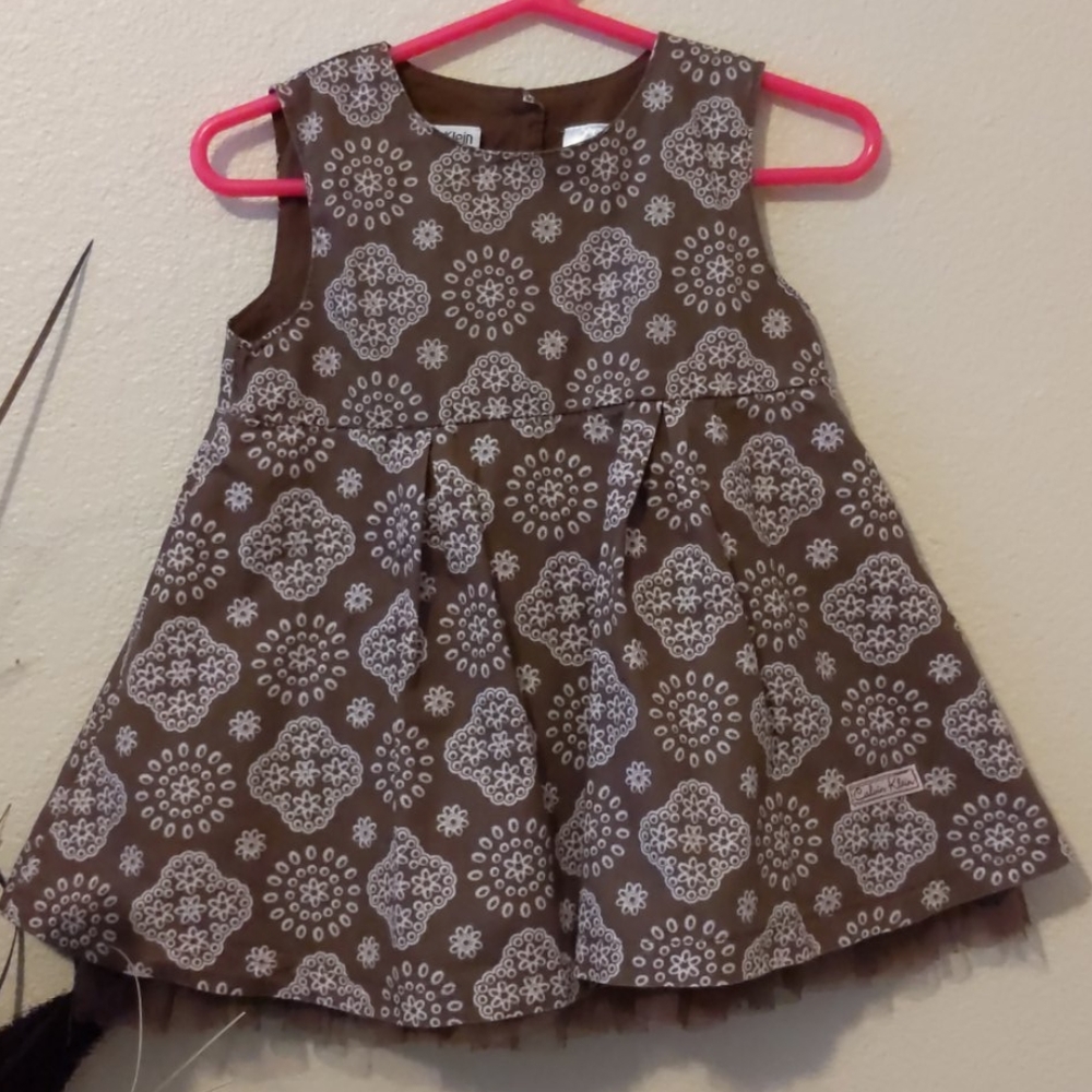 Darling brown Calvin Klein flare dress